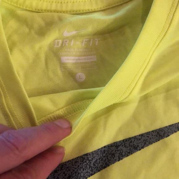 Nike and US shirts - Picture 2 of 4